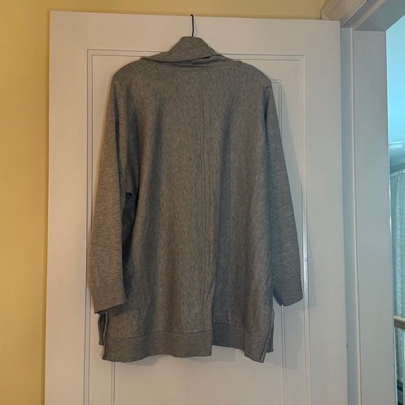 Chelsea & Theodore Gray Cowl Neck Sweater Size 1X - Picture 5 of 5